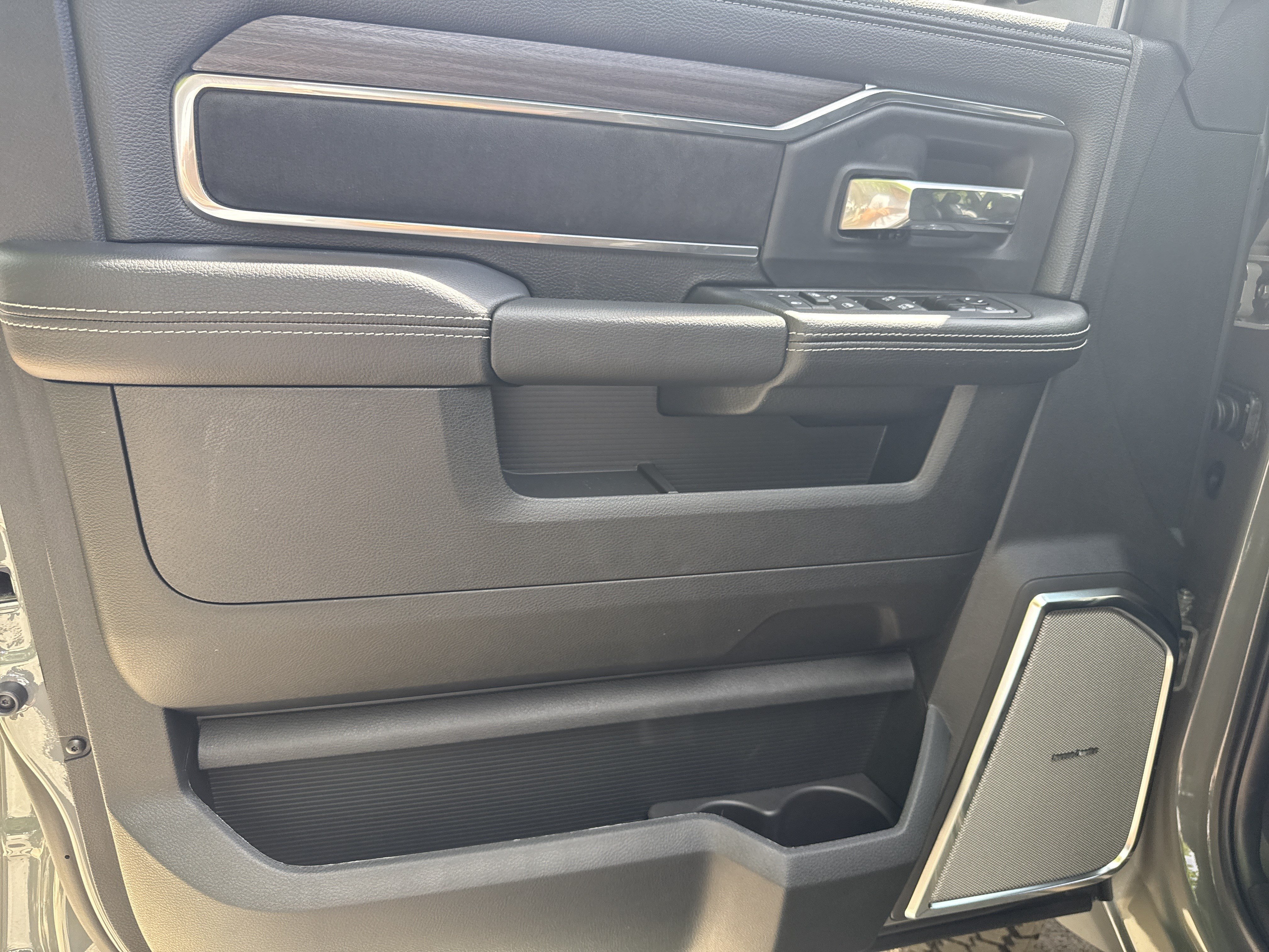 New 2026 Ceramic Gray Clearcoat RAM Big Horn image 10