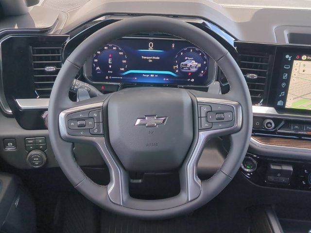 Used 2026 Summit White Chevrolet LT Trail Boss image 18