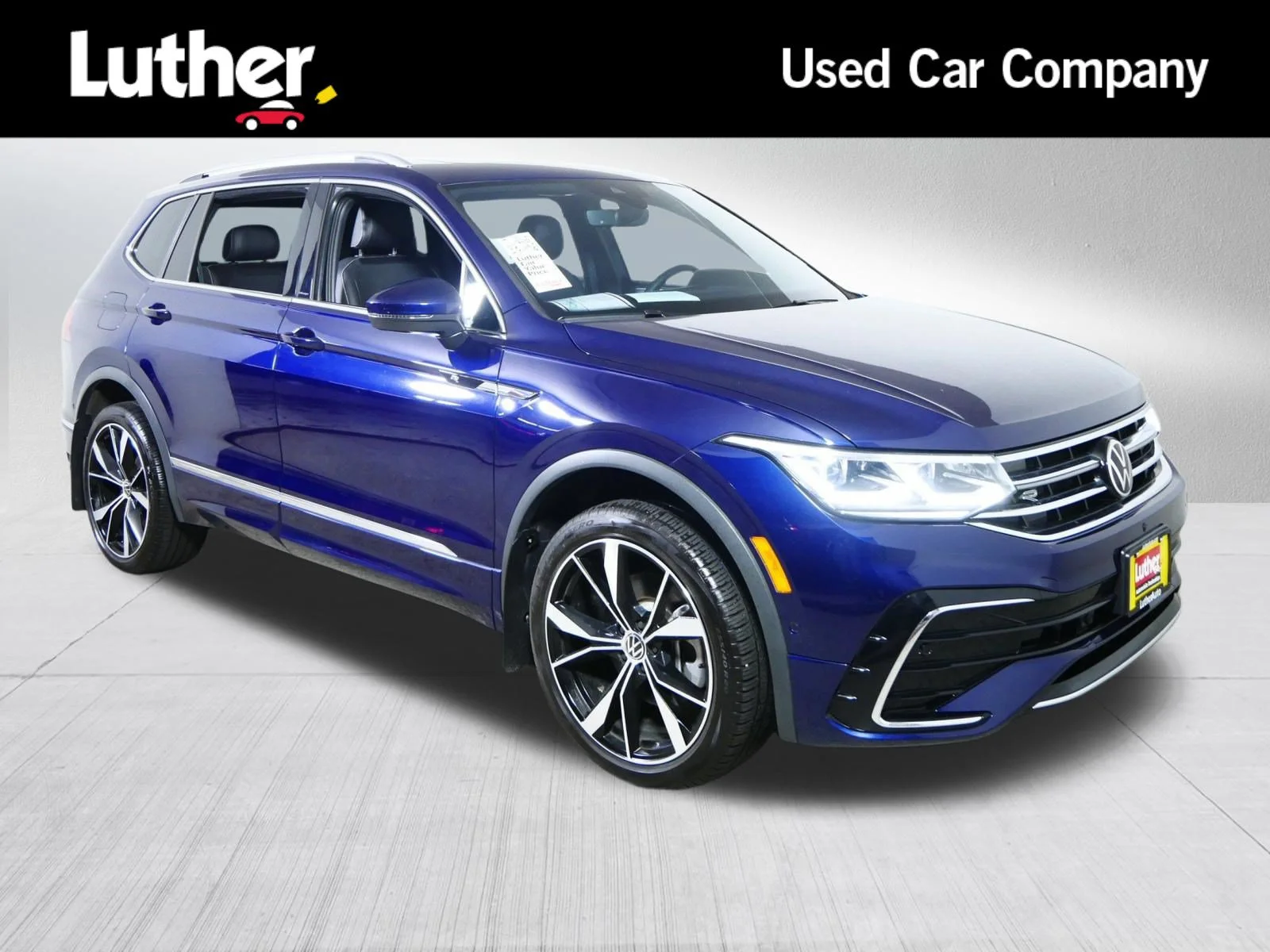 Used 2023 Atlantic Blue Metallic Volkswagen SEL R-Line image 1