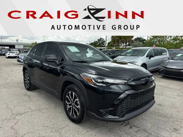 2025 Toyota Corolla Cross Hybrid XSE