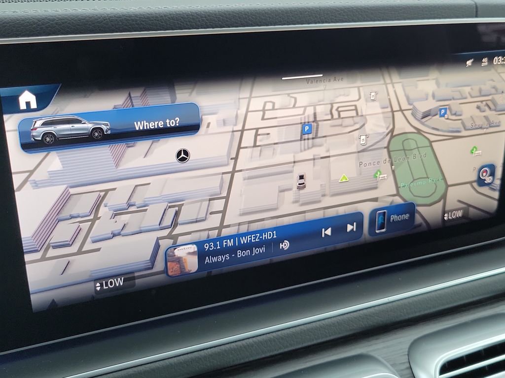 New 2026 Selenite Grey Metallic Mercedes-Benz GLS 450 image 30