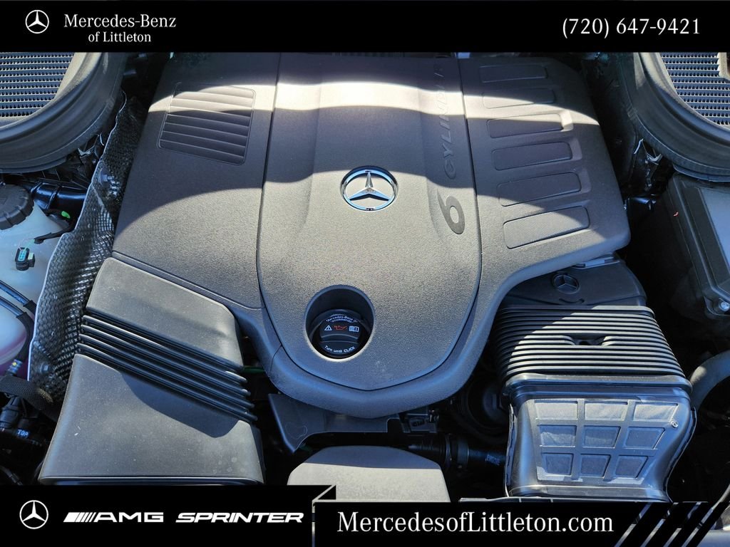 New 2026 Selenite Grey Metallic Mercedes-Benz GLS 450 image 31