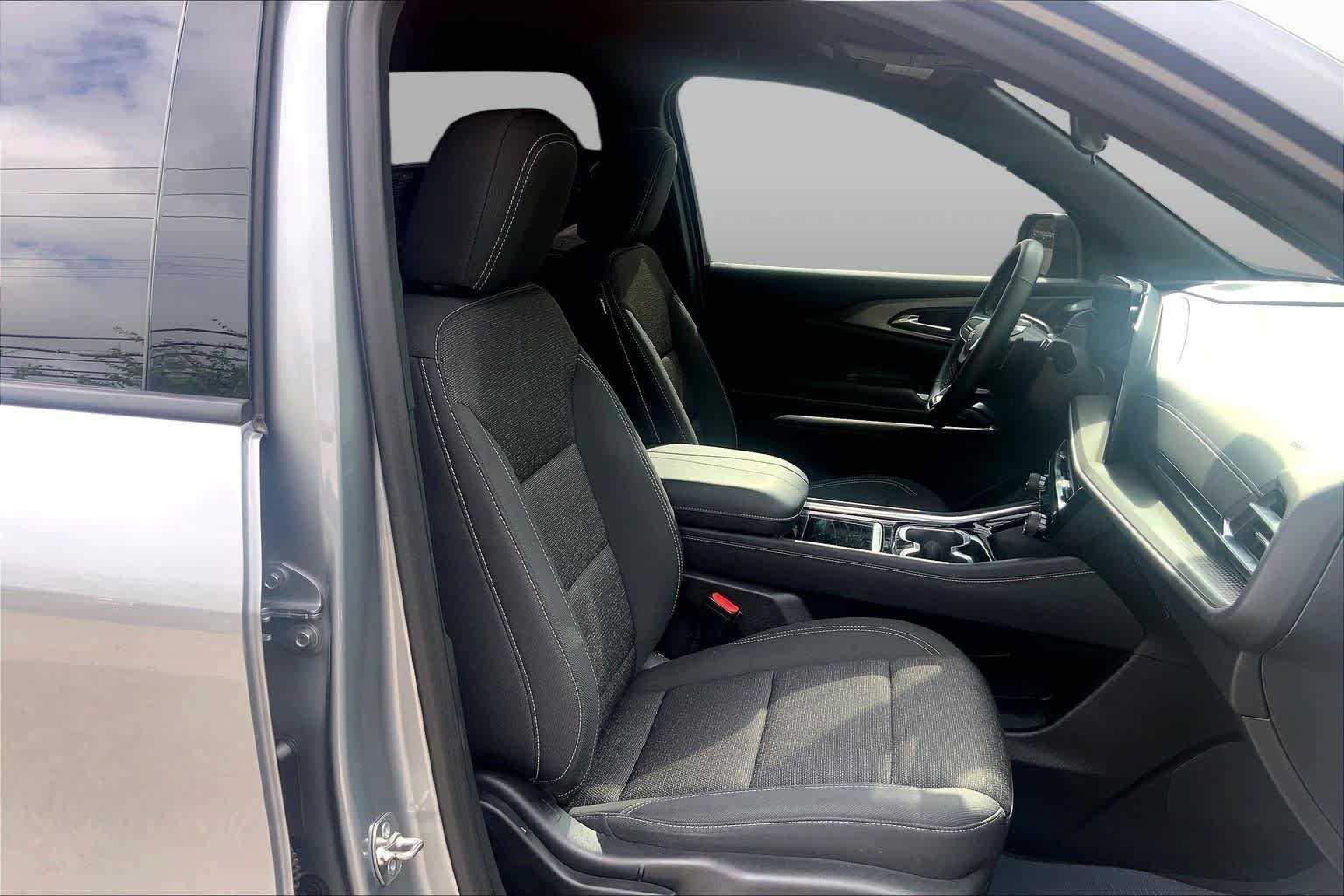 Used 2024 Sterling Gray Metallic Chevrolet FWD LS image 9