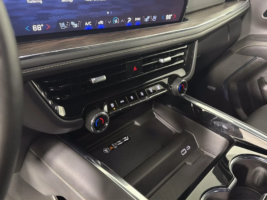 Used 2026 Black Chevrolet Premier image 25