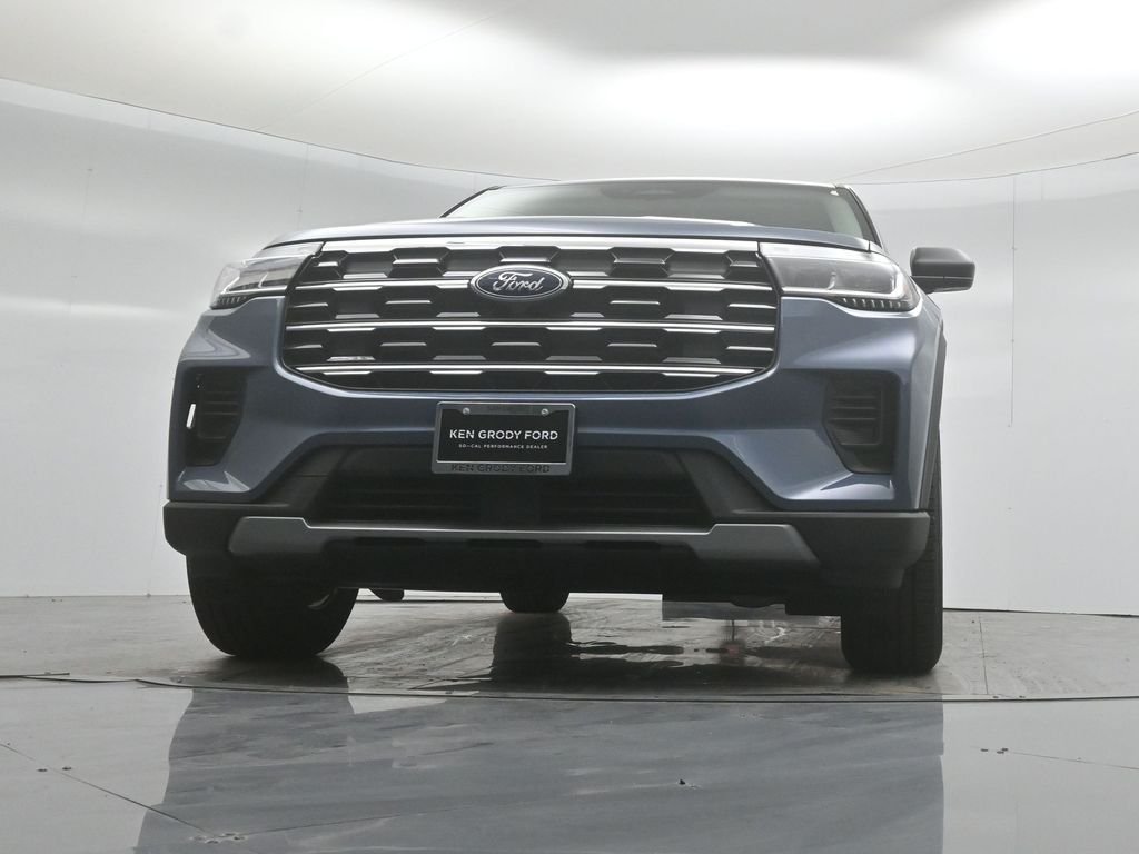 New 2026 Vapor Blue Metallic Ford Active image 43