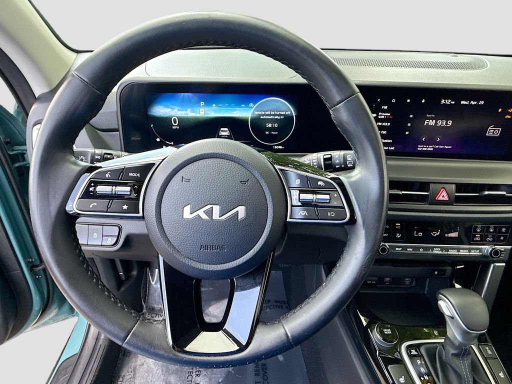 Used 2024 Pluton Blue Kia EX image 11