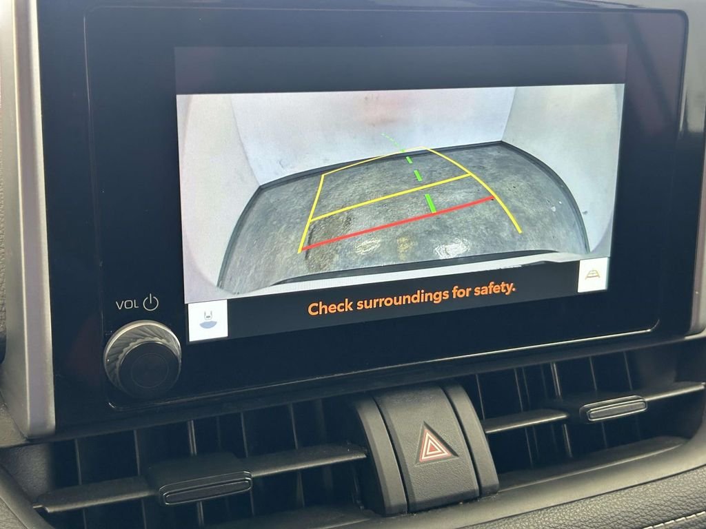 Used 2025 White Toyota XLE image 23