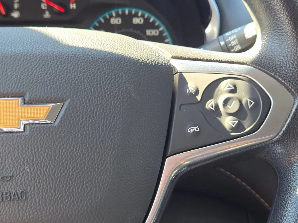 Used 2020 Black Chevrolet LS image 33