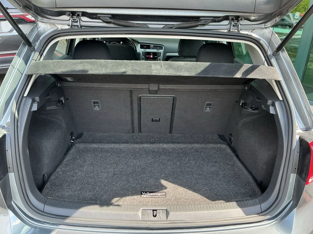 Used 2016 Gray Volkswagen TSI S 4-Door image 22