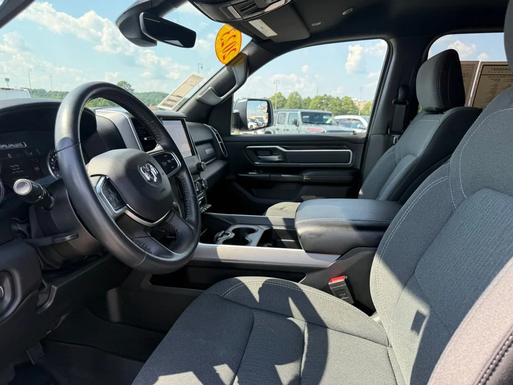 Used 2022 Blue Ram Big Horn/Lone Star image 4