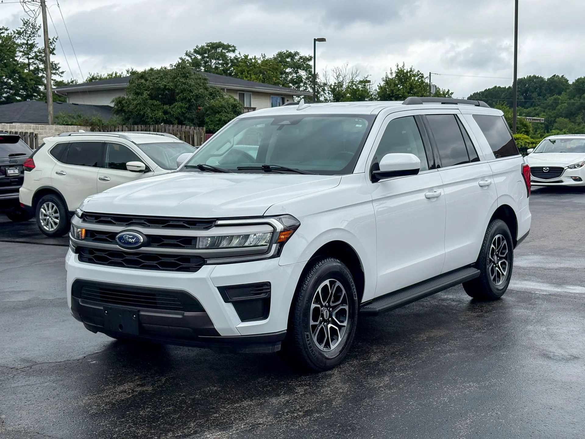 Used 2024 White Ford XLT image 5