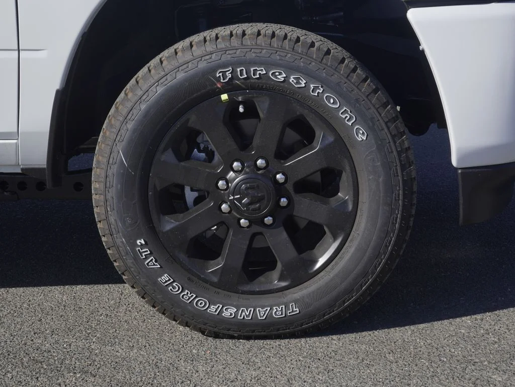 New 2026 Bright White Clear-Coat Exterior Paint RAM Laramie image 9