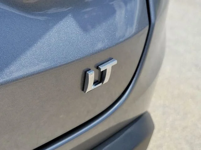 2025 Chevrolet Trax LT - Photo 8