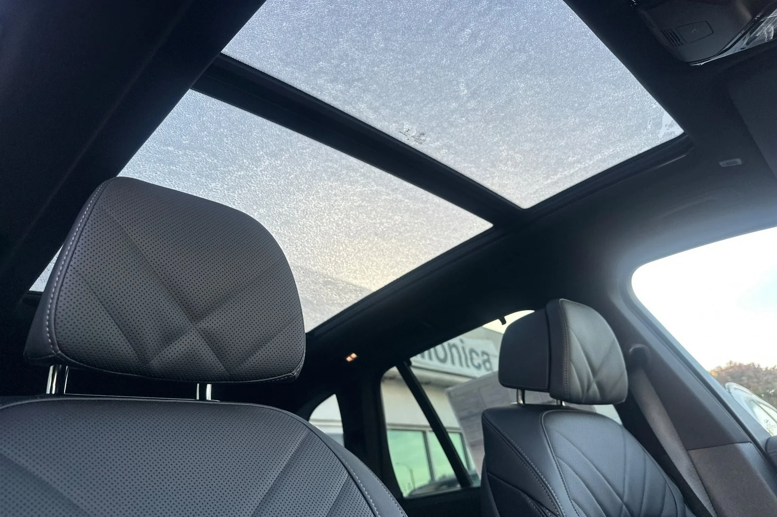 New 2026 Skyscraper Grey Metallic BMW sDrive40i image 16