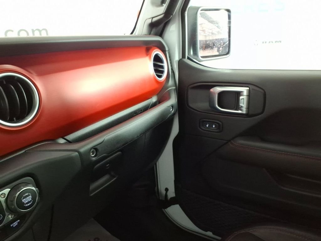 Used 2023 White Jeep Rubicon image 24
