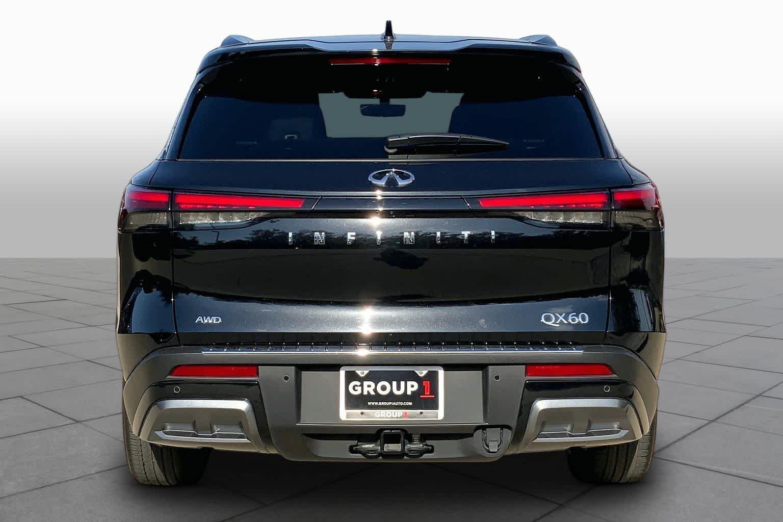 Used 2023 Mineral Black INFINITI AUTOGRAPH image 5
