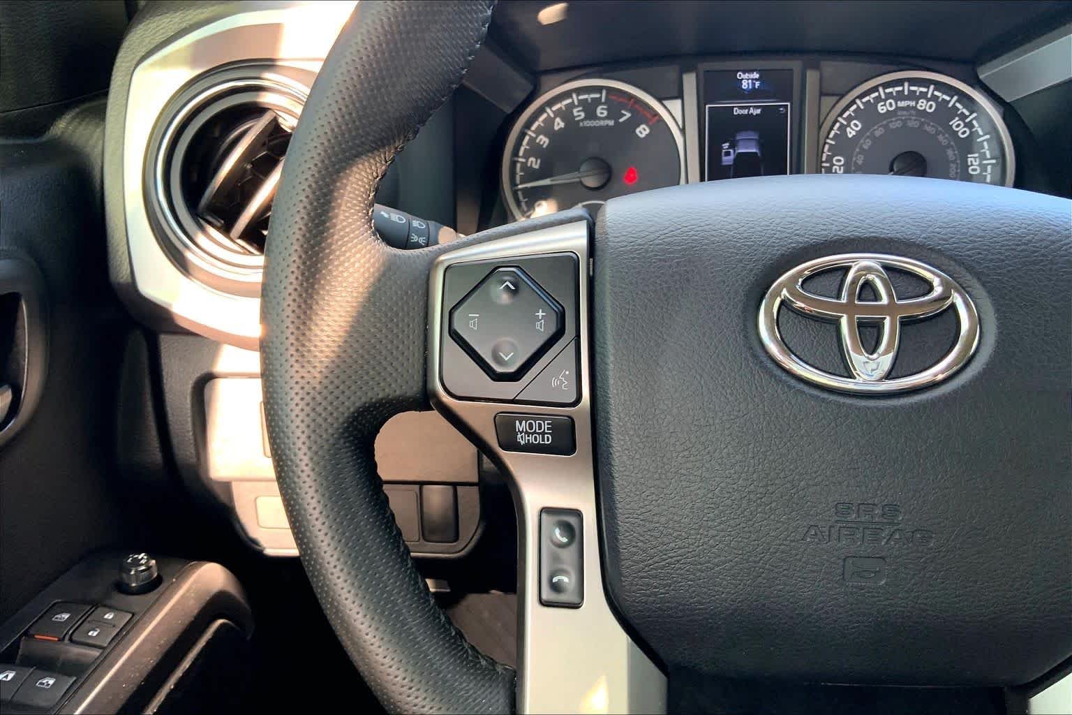 Used 2022 Magnetic Gray Metallic Toyota SR5 image 23