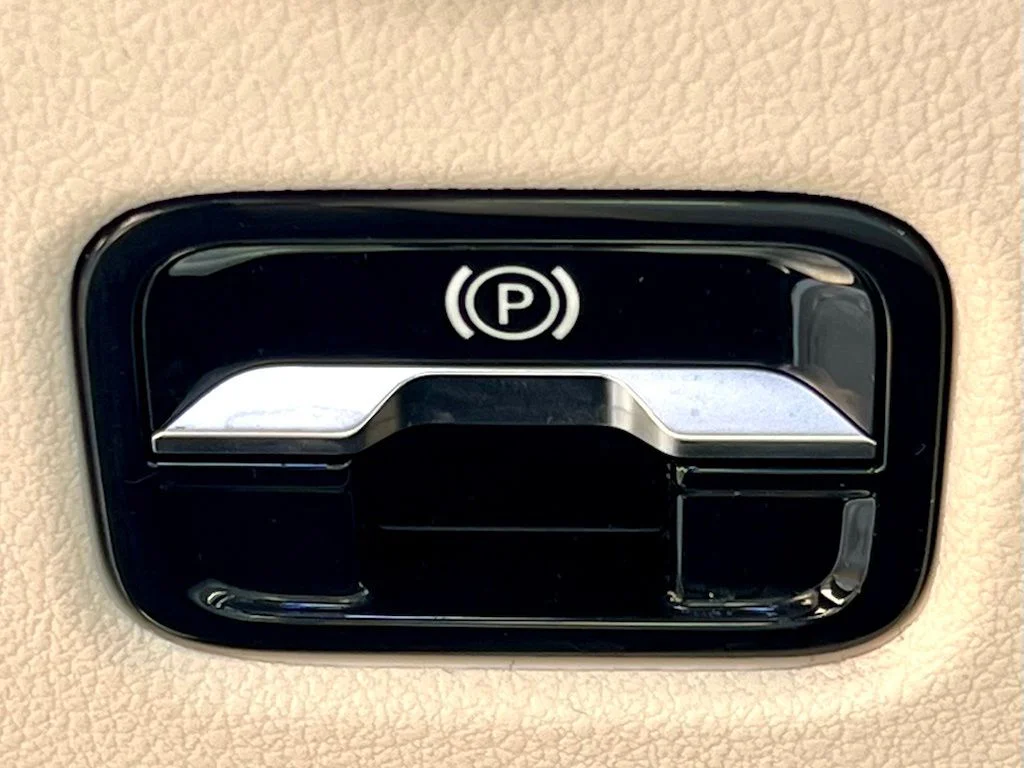 Certified Used 2026  Mercedes-Benz C 300 image 26