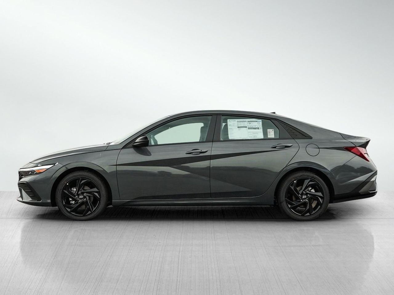 New 2026 Ecotronic Gray Hyundai SEL Sport Plus Sedan FWD image 27