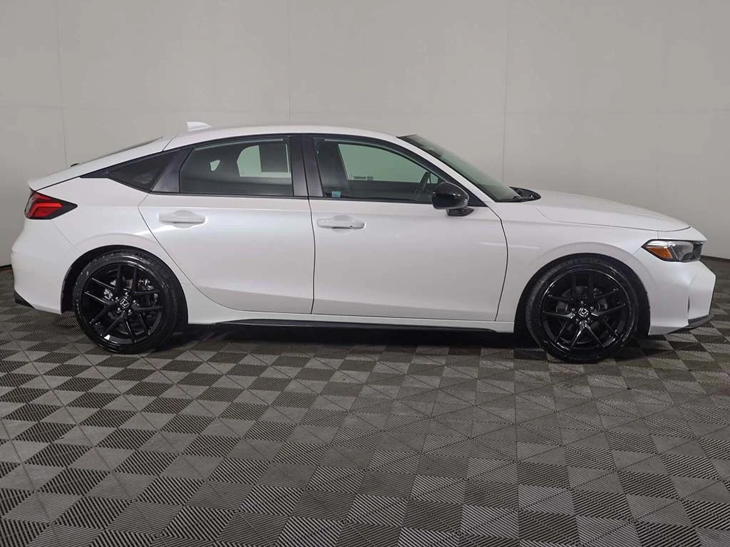 Certified Used 2026 Platinum White Pearl Honda Sport image 16