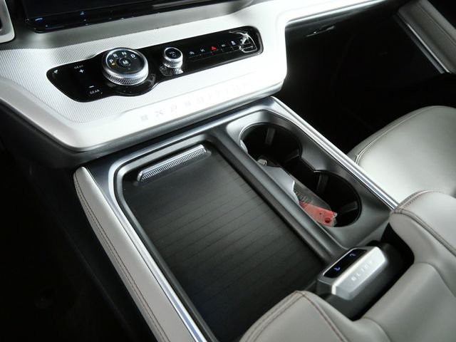 Certified Used 2025 Gray Ford Active image 21