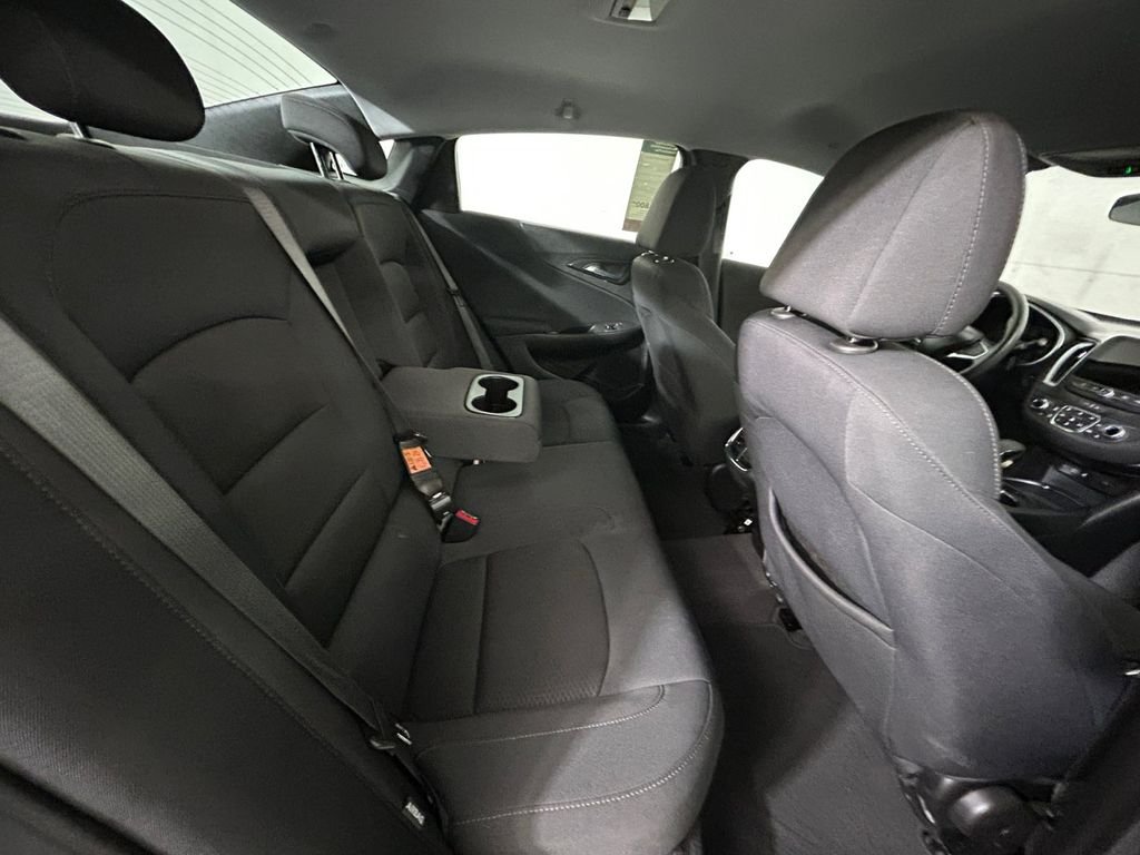 Used 2023 Gray Chevrolet LT image 17