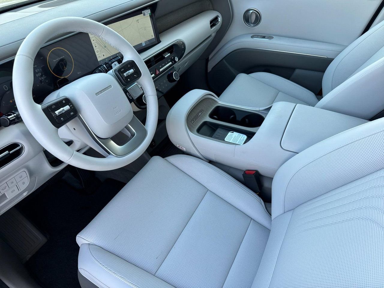 New 2026 Gray Hyundai SEL 8P image 9