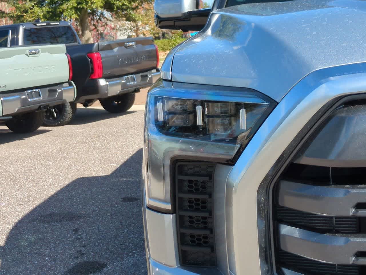 2026 Toyota Tundra Limited - Photo 10