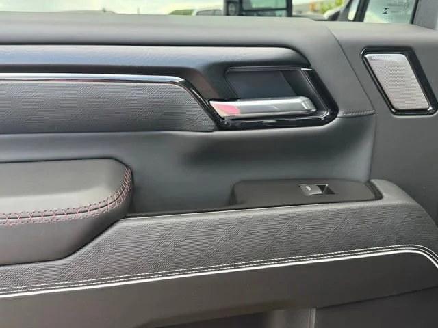 Used 2026 Onyx Black GMC AT4X image 18