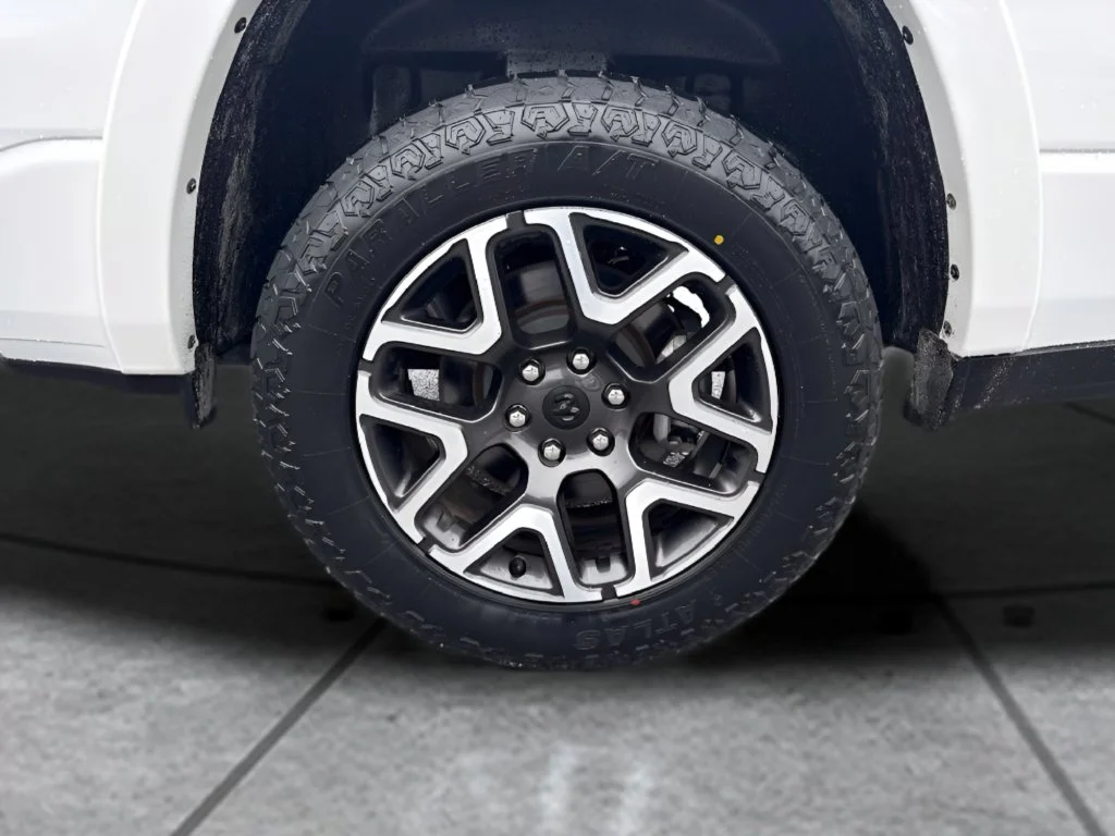 Used 2025 White Ram Laramie image 32