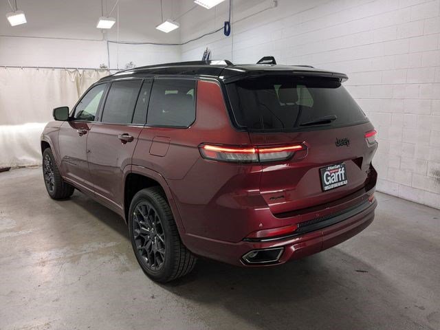 New 2025 Velvet Red Pearl-Coat Exterior Paint Jeep Summit image 7