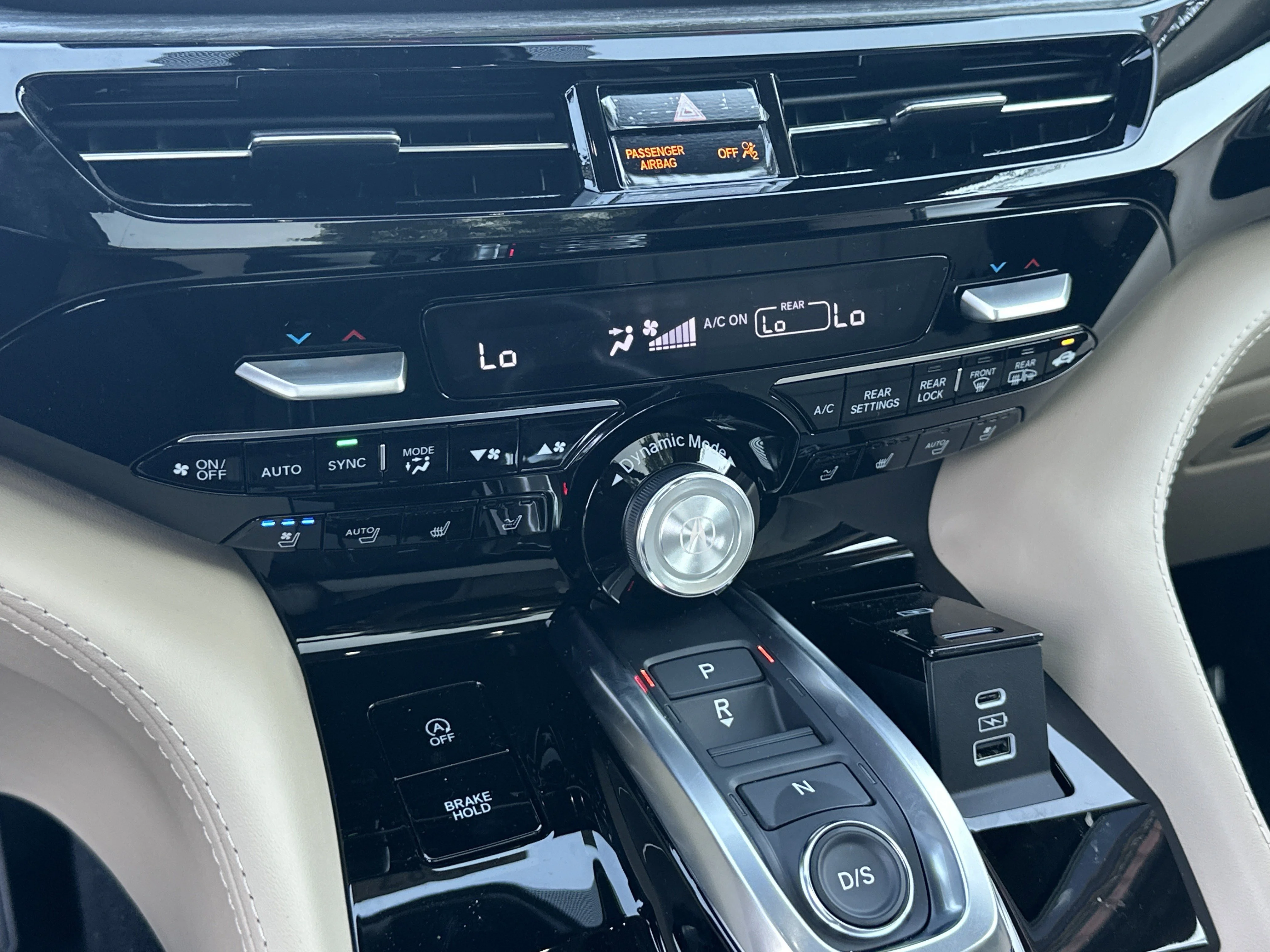 New 2026 White Acura w/Advance Package image 25