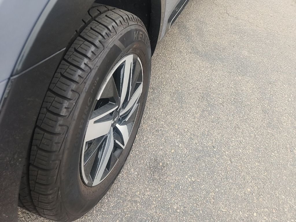 Certified Used 2022 Silver Kia S image 15