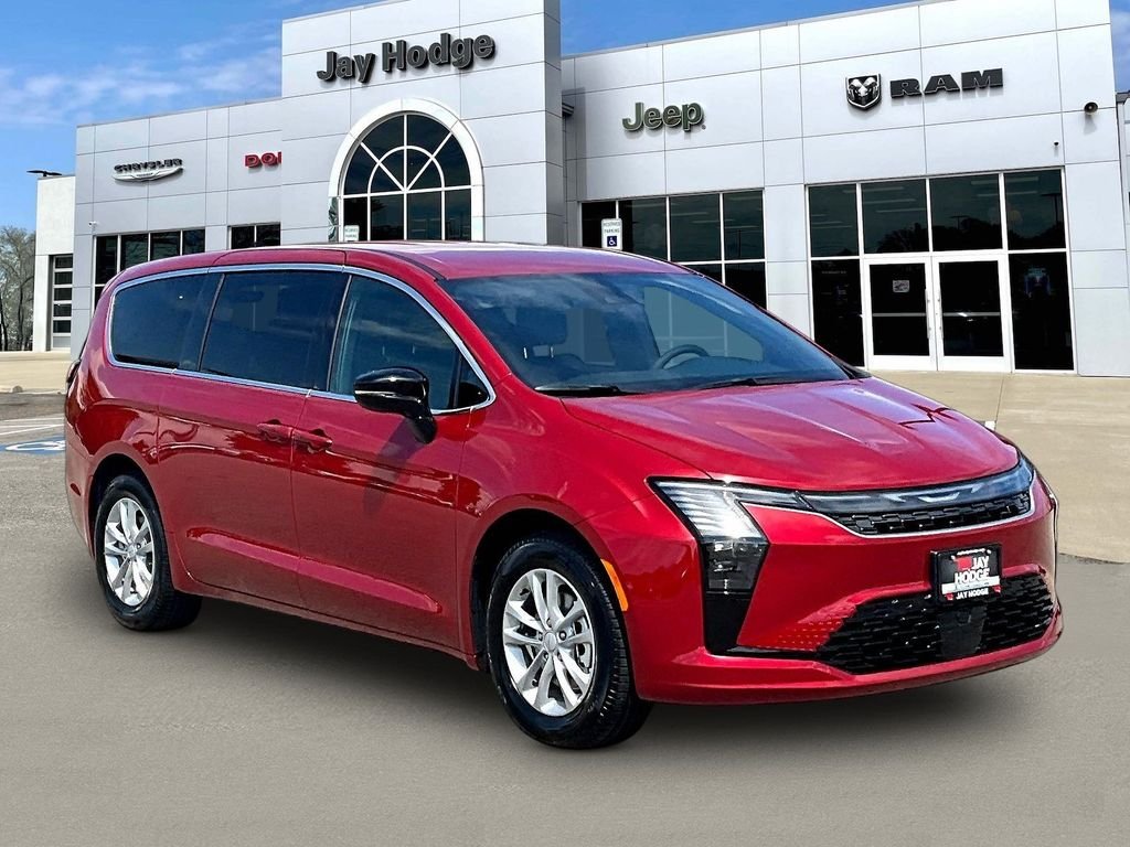 2027 Chrysler Pacifica