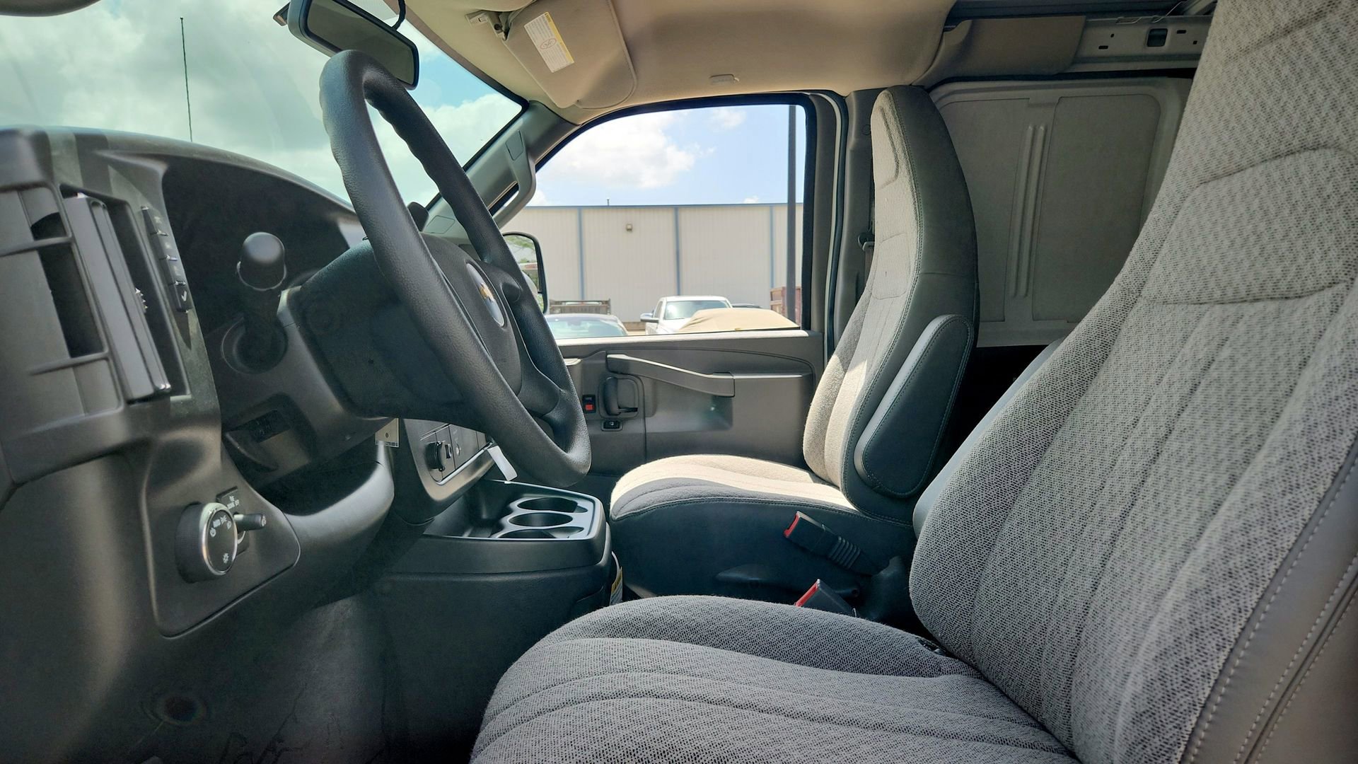 2026 Chevrolet Express Cargo Work Van - Photo 13