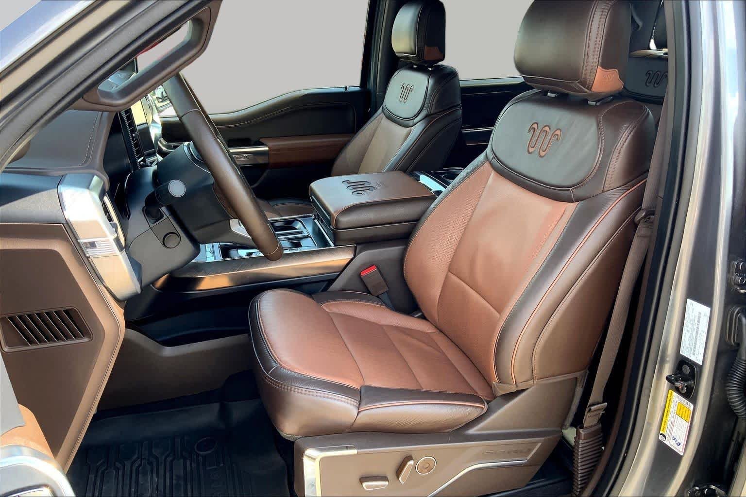 Used 2024 Carbonized Gray/Darkened Bronze Ford King Ranch image 8