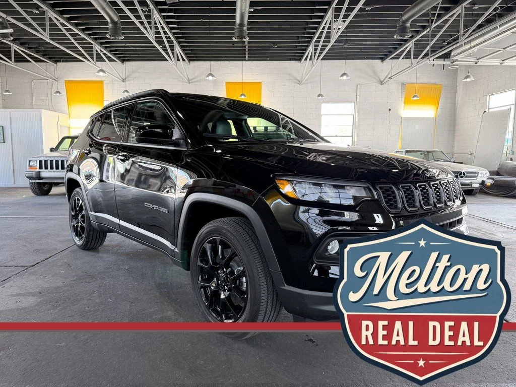 New 2025 Black Jeep Latitude image 7