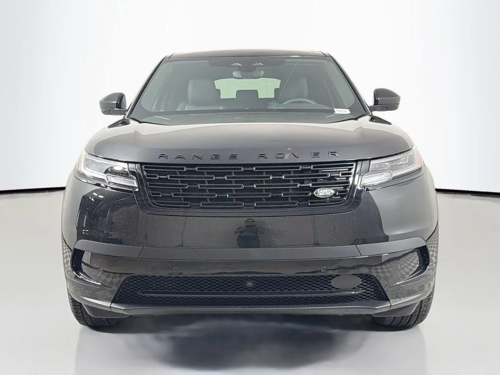 New 2026 Santorini Black Land Rover S image 2