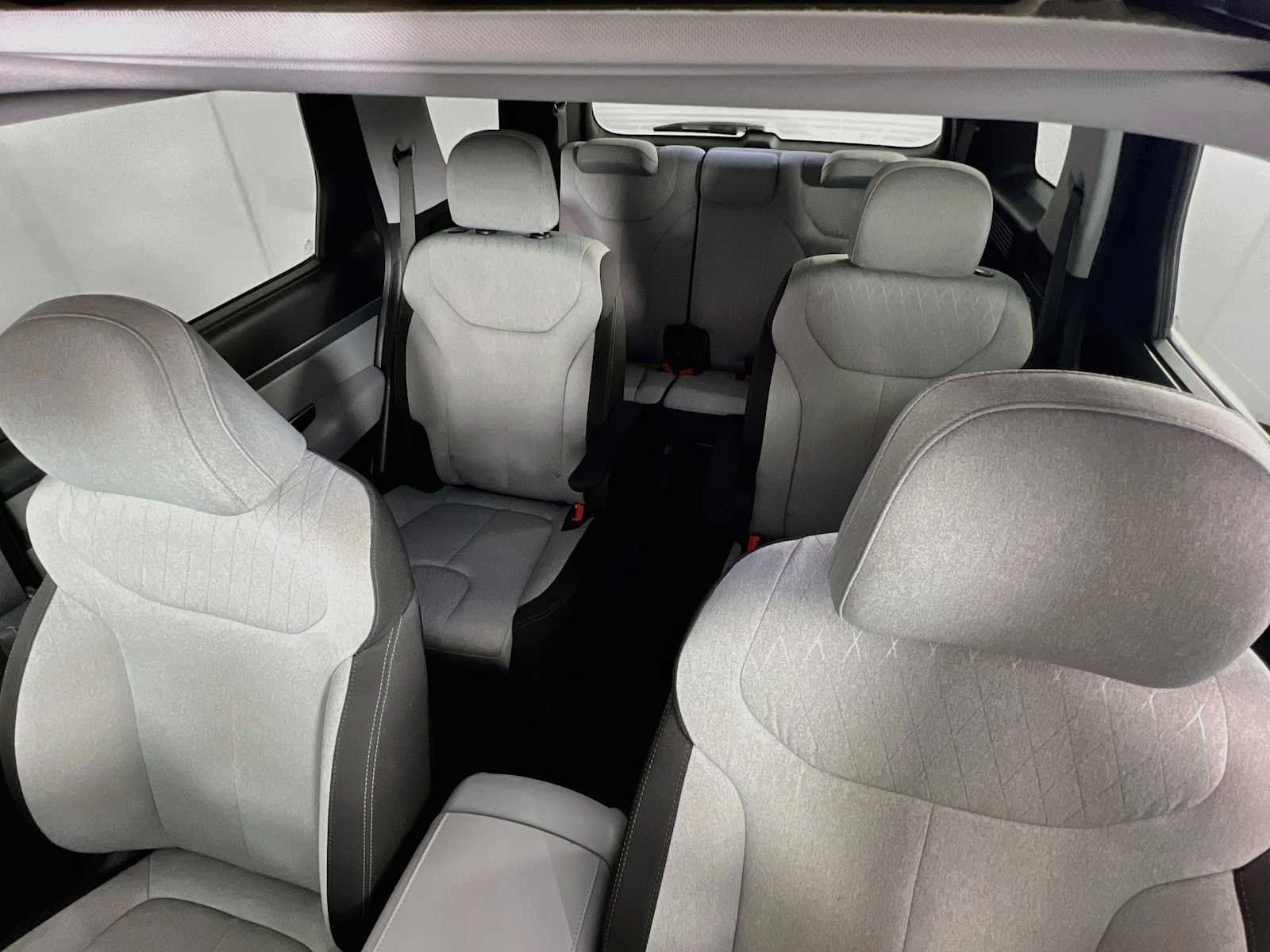 Certified Used 2021 Hyper White Hyundai SEL image 22