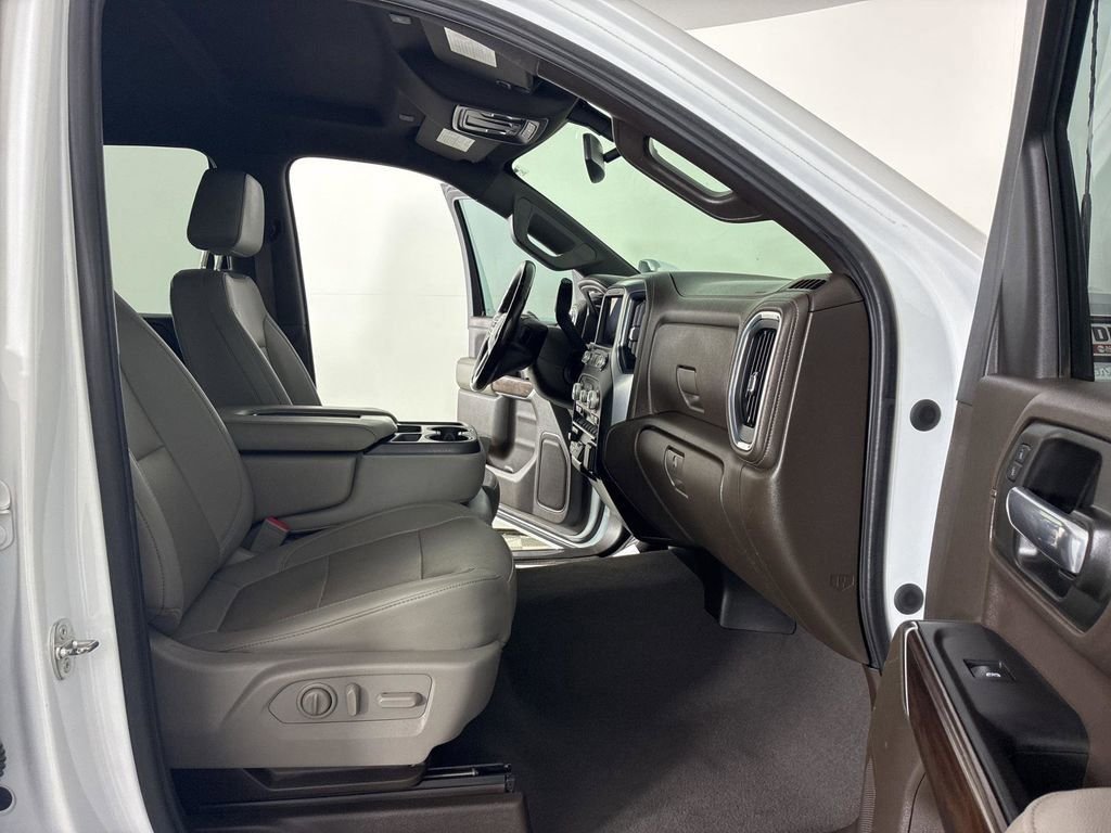 2021 GMC Sierra 2500HD SLT - Photo 18