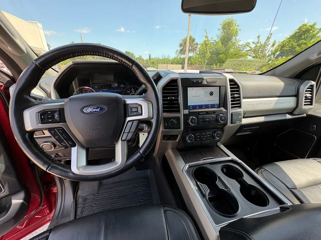 Certified Used 2021  Ford Lariat image 7