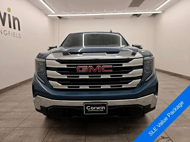 Used 2024 Metallic GMC SLE image 8