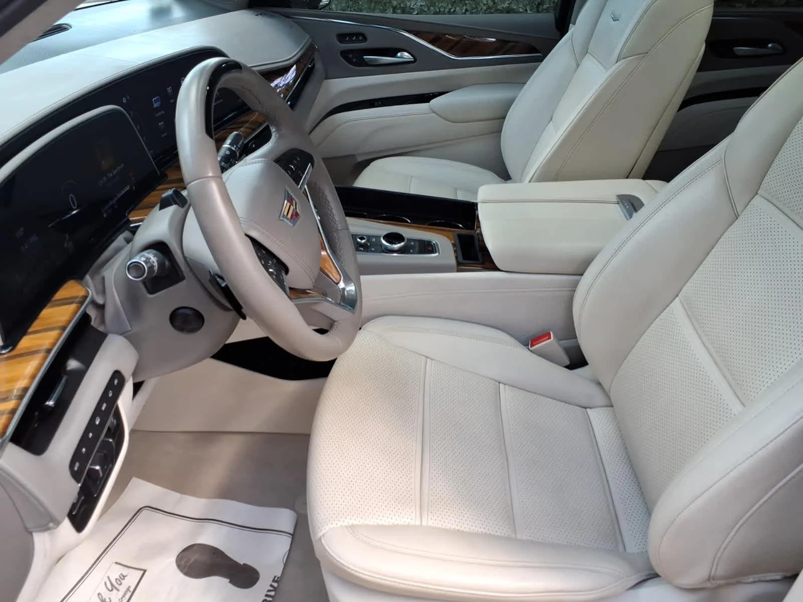Certified Used 2024 Crystal White Tricoat Cadillac Sport Platinum image 14