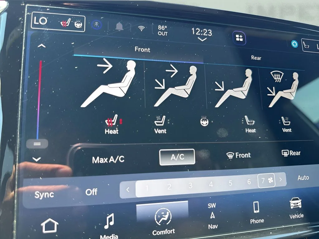 Used 2026 Silver Chrysler Limited image 24