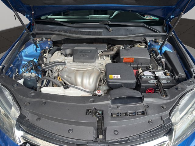 Used 2017 Blue Toyota SE image 23
