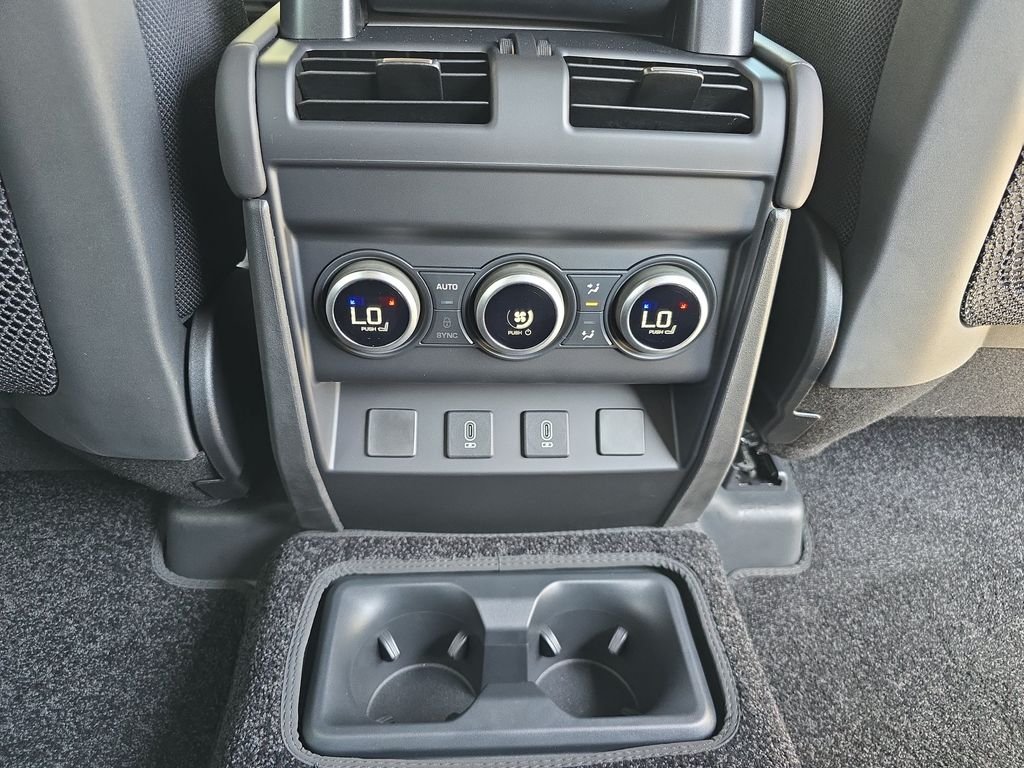 New 2026 Fuji White Land Rover V8 image 14