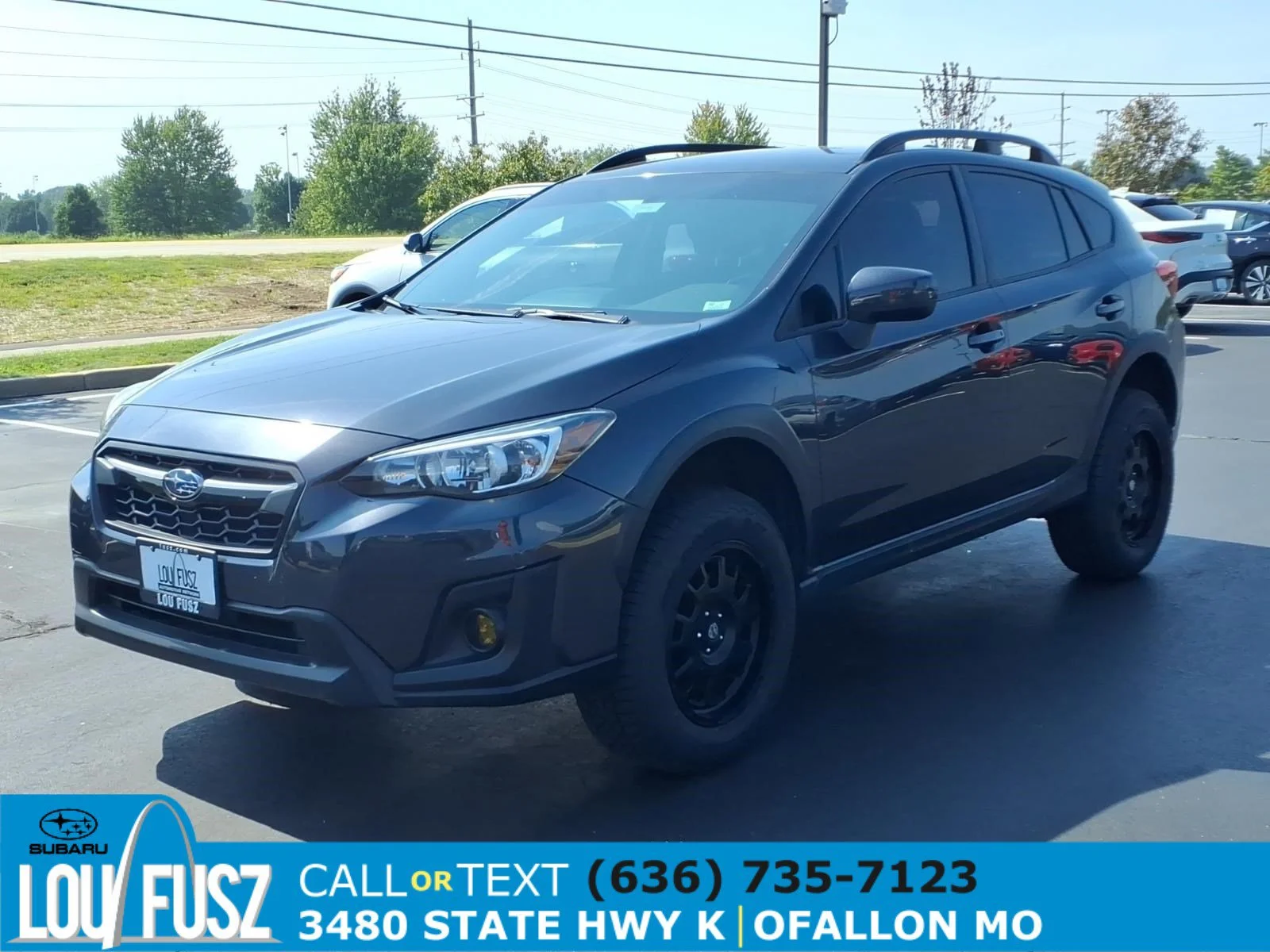 Used 2019 Dark Gray Metallic Subaru Premium image 2