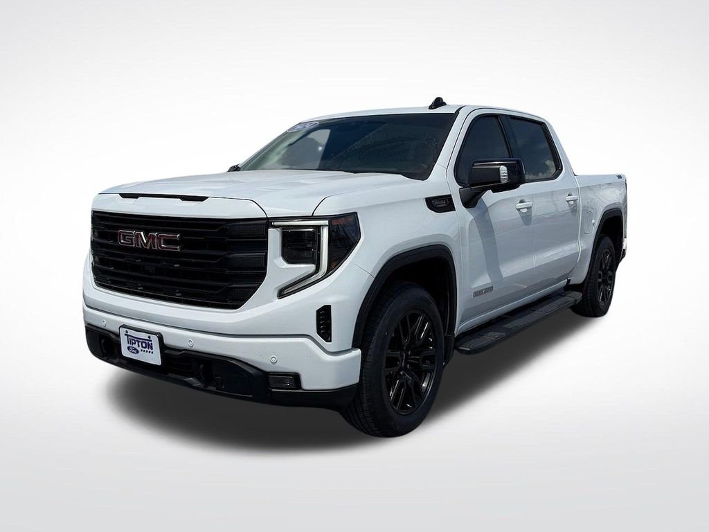 Used 2024 White GMC Elevation image 1