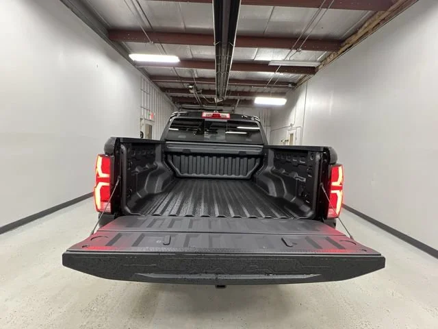 2026 Chevrolet Colorado Z71 - Photo 27