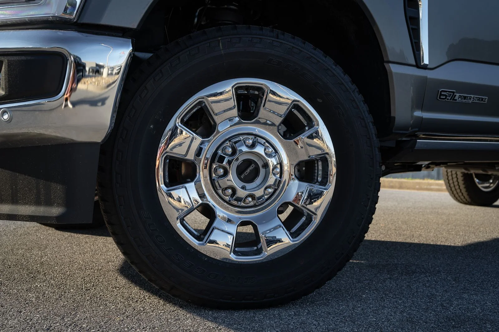 New 2026 Carbonized Gray Metallic Ford F-350® Lariat® image 7